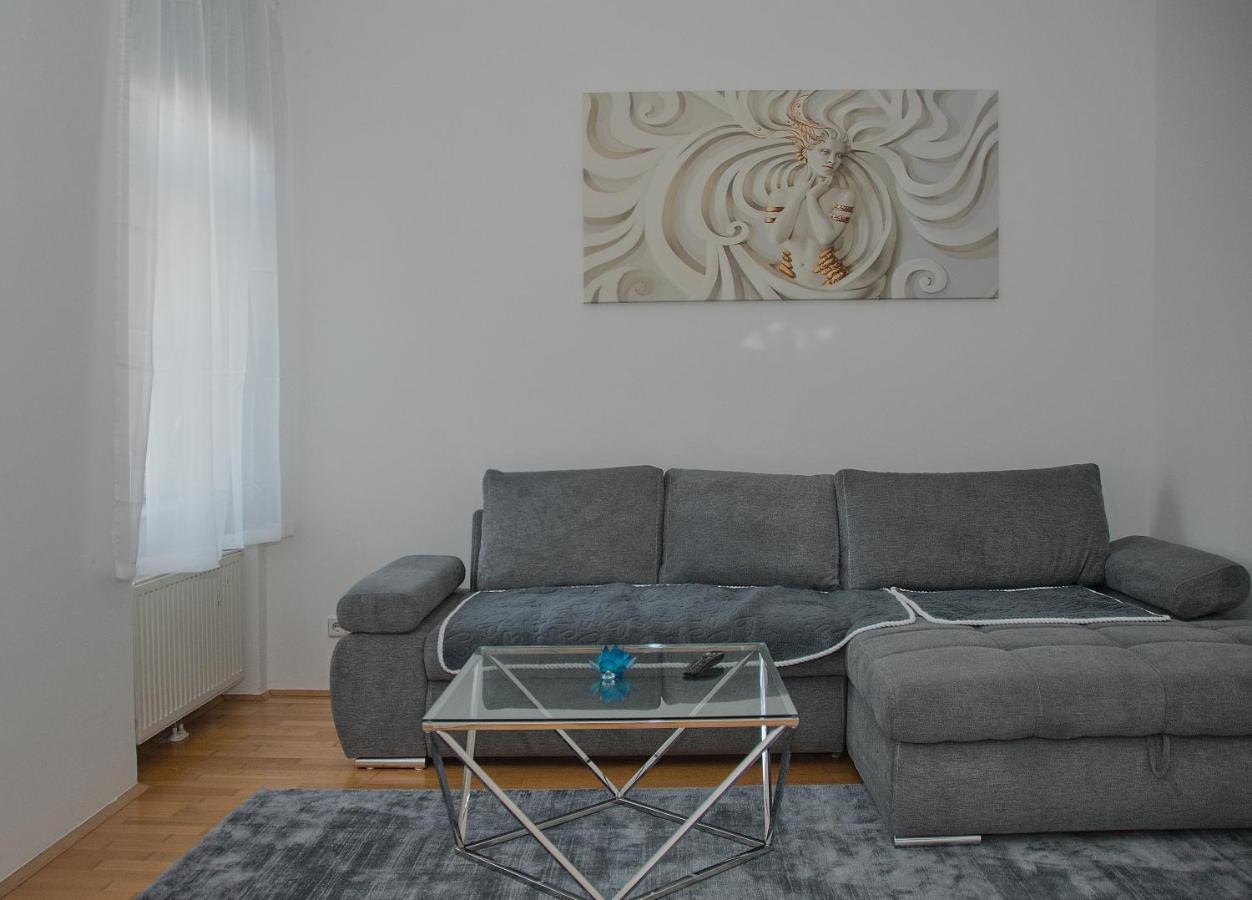 Blue Lotus Apartment Βιέννη Εξωτερικό φωτογραφία